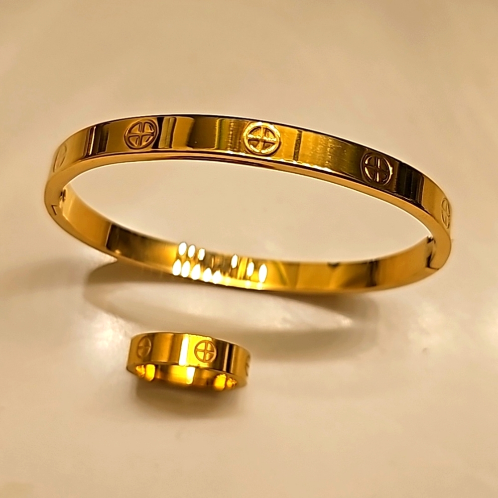 Nice Bracelet & Ring
